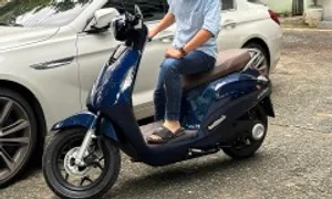 Xe máy bị CSGT tạm giữ quá mấy tháng sẽ thanh lý? Xe máy bị CSGT tạm giữ quá mấy tháng sẽ thanh lý?