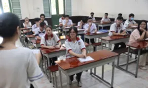 'Tuyển sinh đại học ngành kinh tế không dùng Lý, Hóa' 'Tuyển sinh đại học ngành kinh tế không dùng Lý, Hóa'