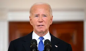Ông Biden lên án Meta vì giảm kiểm duyệt Facebook Ông Biden lên án Meta vì giảm kiểm duyệt Facebook