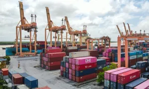 14 hải quan sắp ra tòa trong vụ thông quan 13.000 container hàng lậu